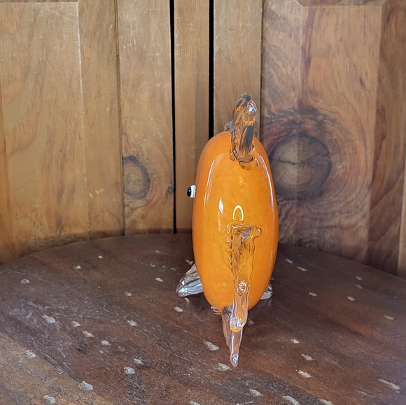 Glass Fish Figurine in Orange and Blue - Picture 12 of 14